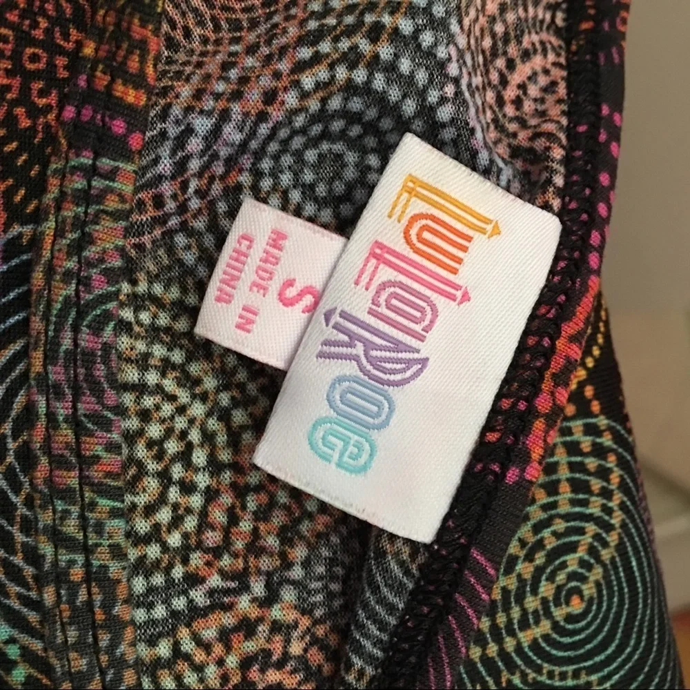 LulaRoe Psychedelic Irma Blouse size S - Picture 5 of 6